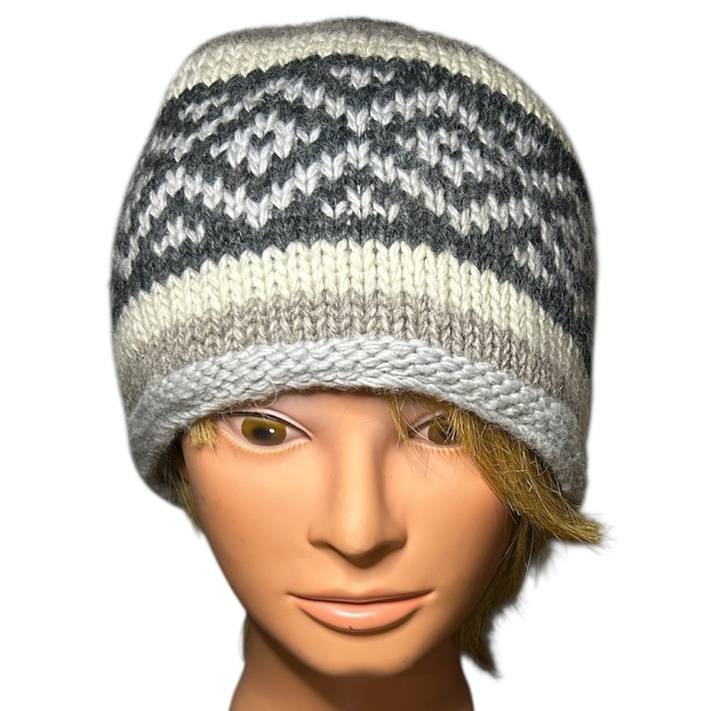 Handmade in Nepal Wool Fleece‑Lined Fair Isle Knit‎ Beanie Hat grey cream Toque